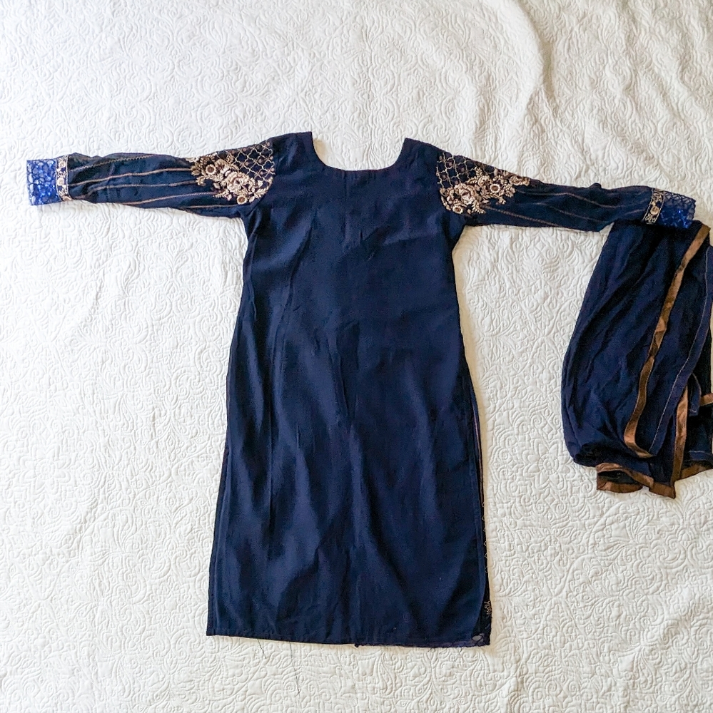 Indian Pakistani Women's 3-Piece Kameez Trouser Outfit - Midnight Blue - Picture 7 of 8